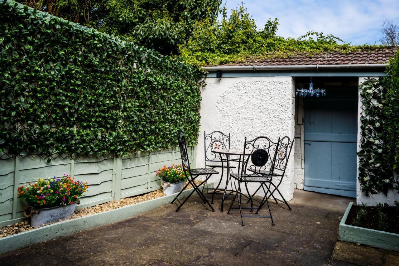Laurel Cottage Burton  外观 照片