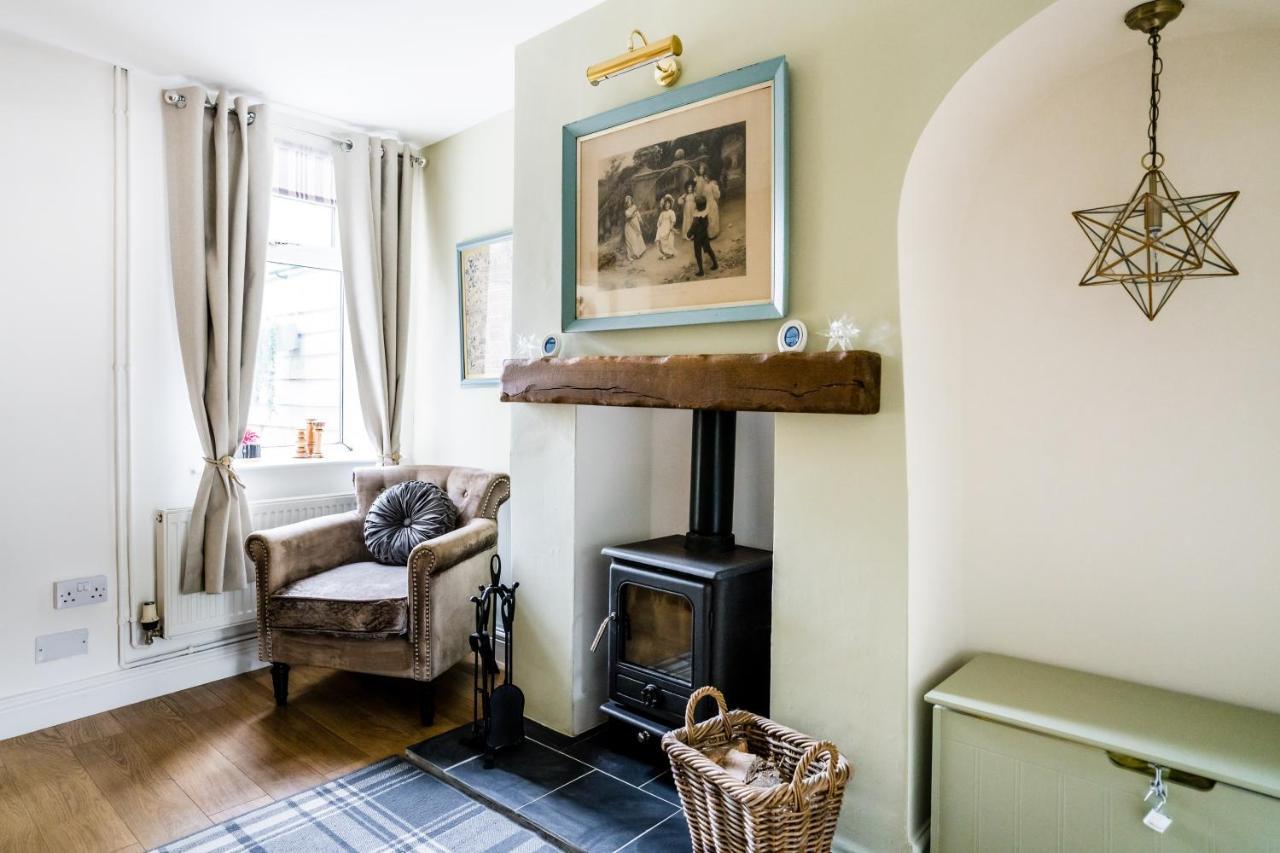 Laurel Cottage Burton  外观 照片